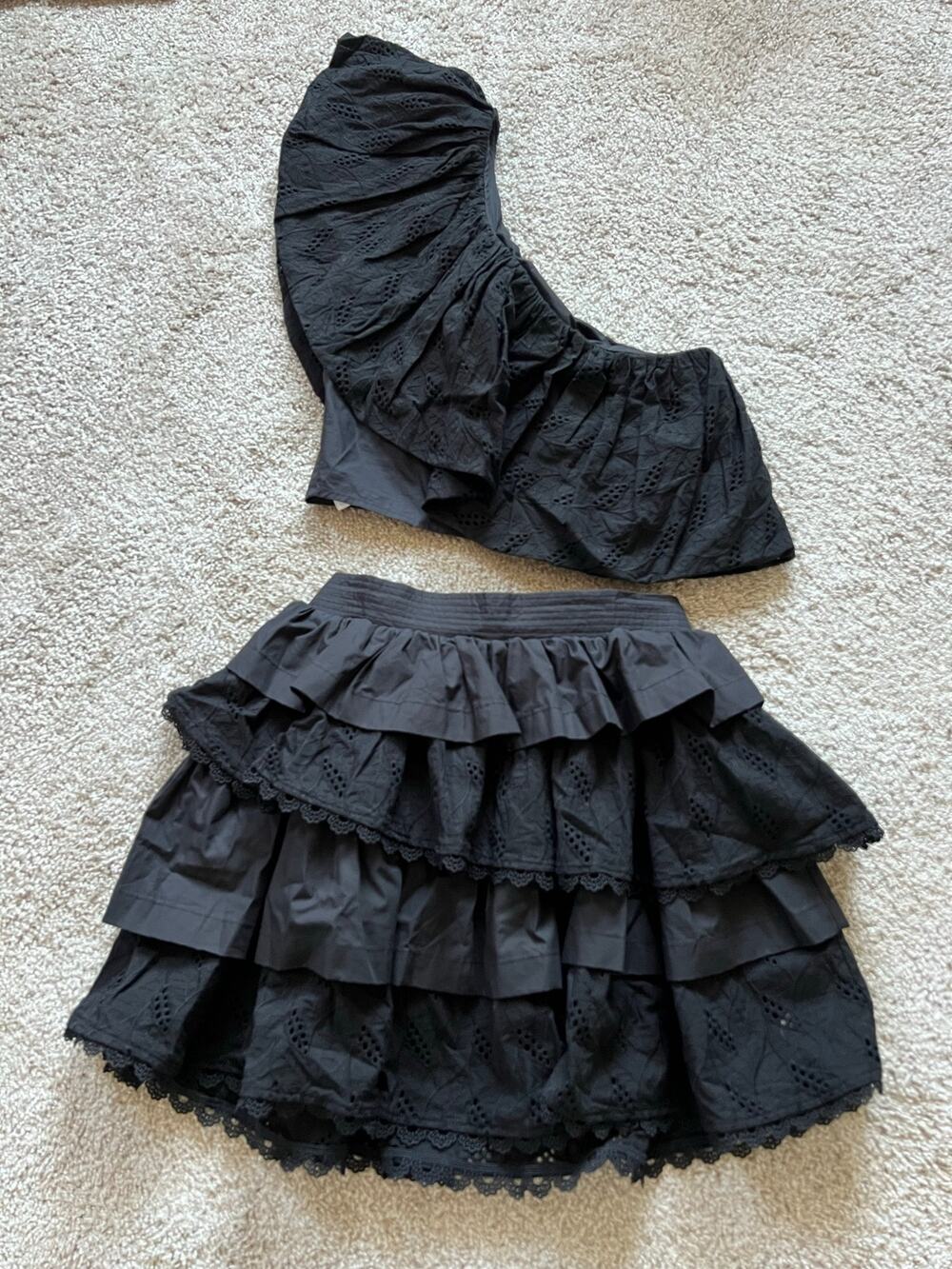 NWT En Saison Black Eyelet One Shoulder Top & Ruffle Mini Skirt Set M Coquette
